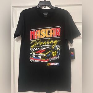 💕5/$15 Nascar Racing Black Tee with Vibrant Car Design, NEW